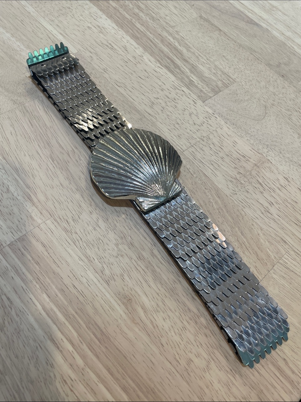 Vintage 80’s 90’s silver toned shell novelty belt